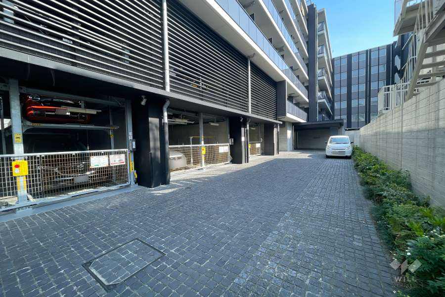敷地内駐車場（屋内機械式）