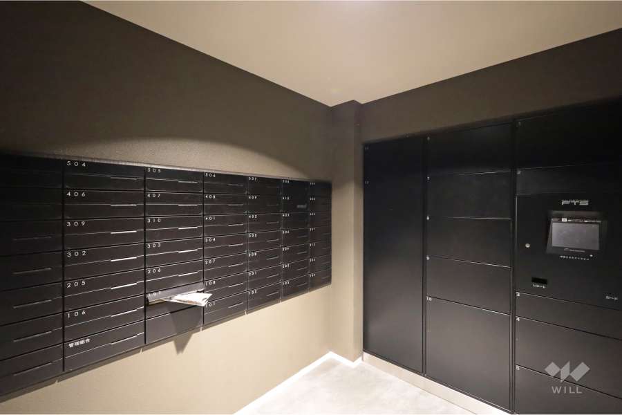 共用ポストと宅配ボックス