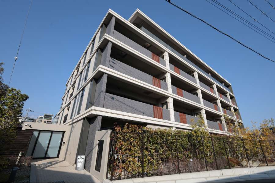 シエリア宝塚の外観（南西側から）