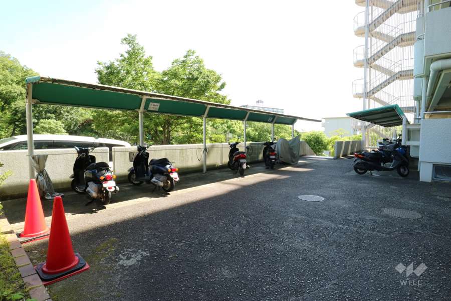 バイク置場