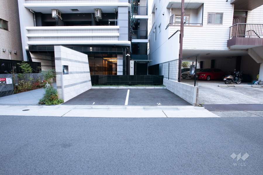 敷地内駐車場（屋外平面式）