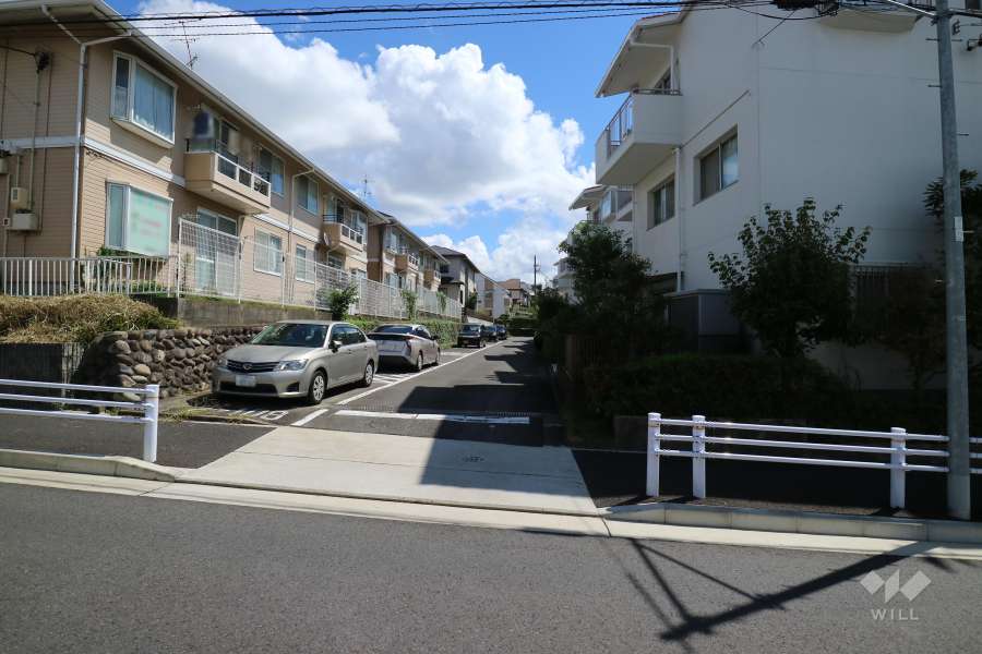 駐車場の出入口