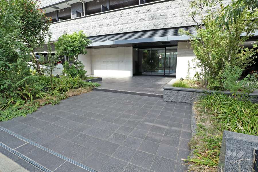 エントランスアプローチ