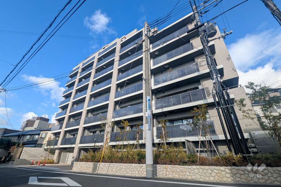 アトラス六甲の外観（南東側から）