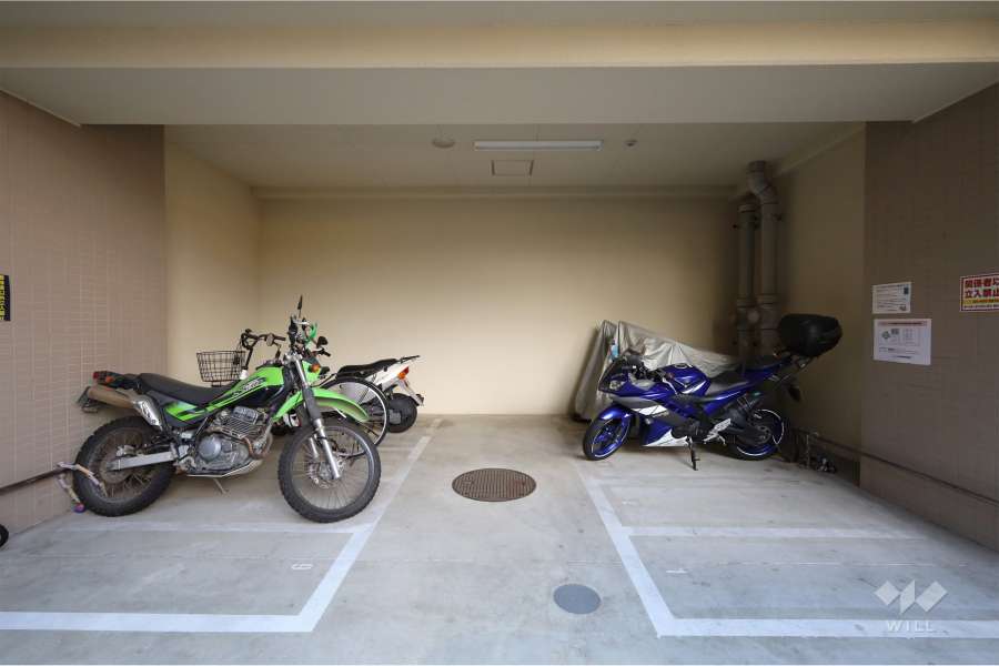 バイク置場