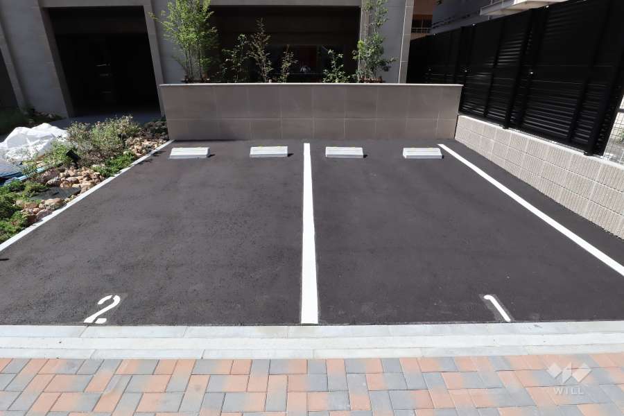 敷地内駐車場（屋外平面式）
