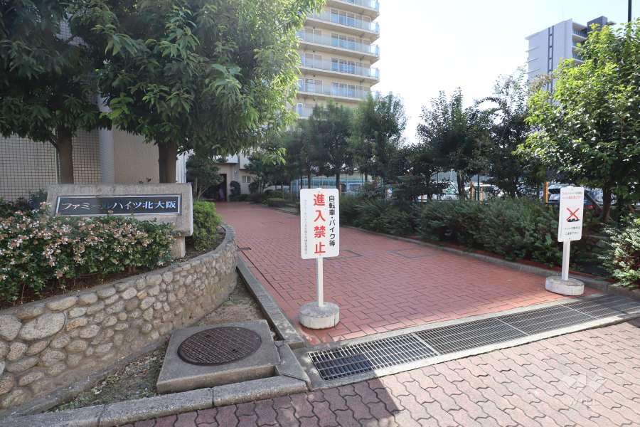 エントランスアプローチ