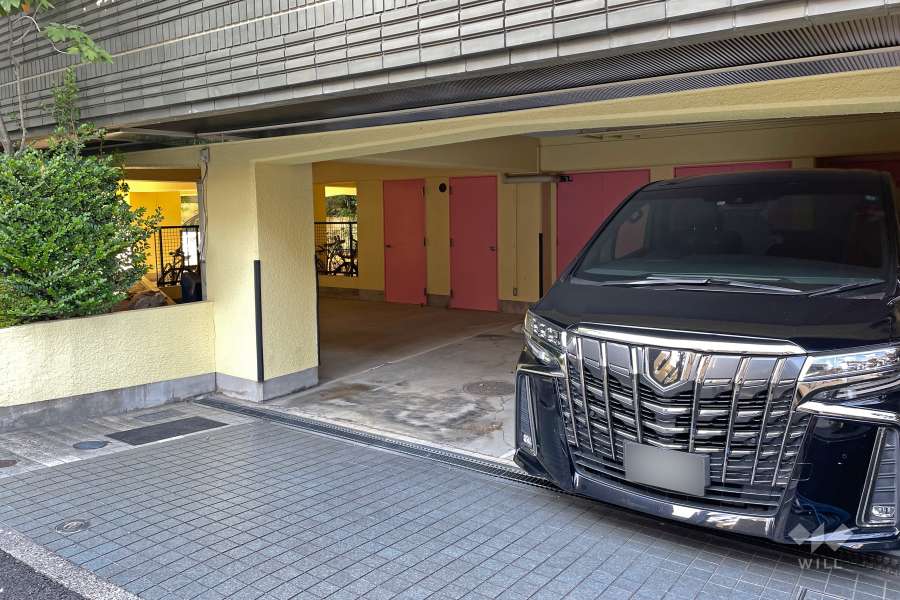 敷地内駐車場（屋内平面式）