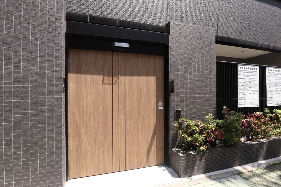 駐輪場の出入口