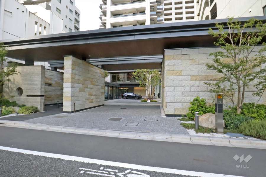 駐車場の出入り口