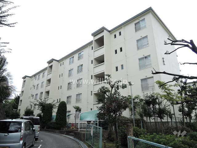 ライオンズマンション箕面Ｅ棟の外観の外観（北西側から）