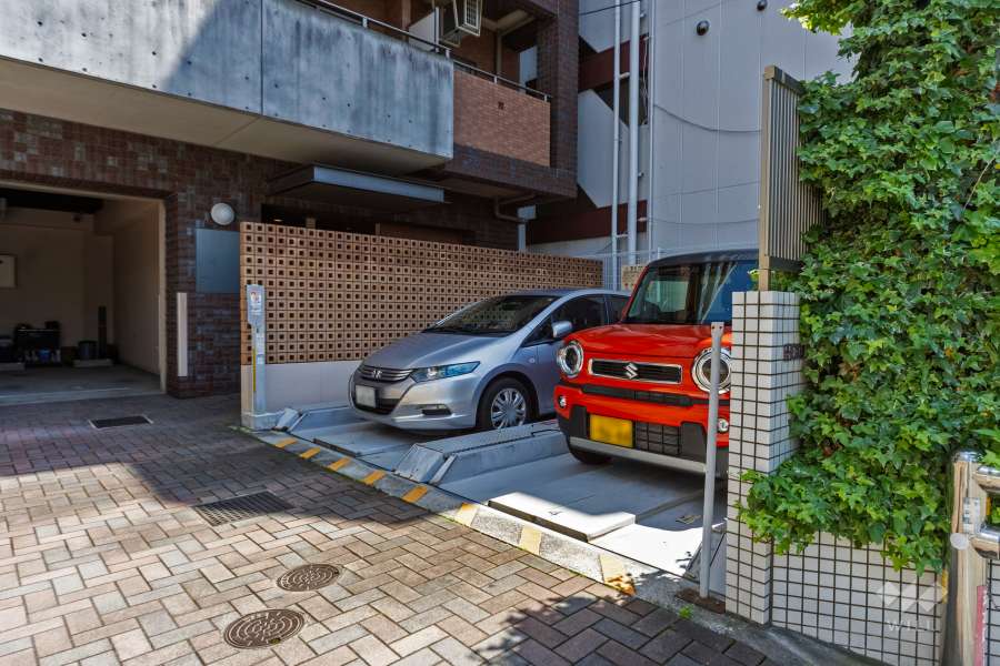 敷地内駐車場（屋外機械式）