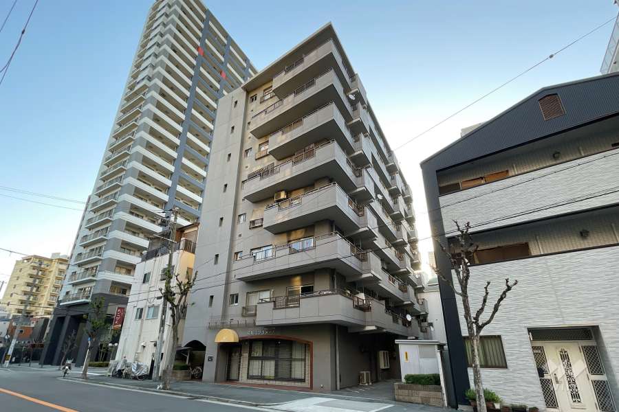 GSハイム南堀江の外観（南西側から）