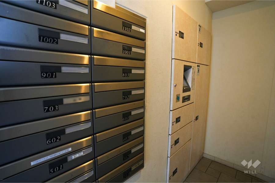 宅配ボックスと共用ポスト