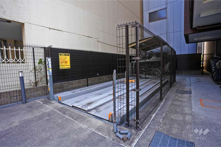 敷地内駐車場（屋外機械式）