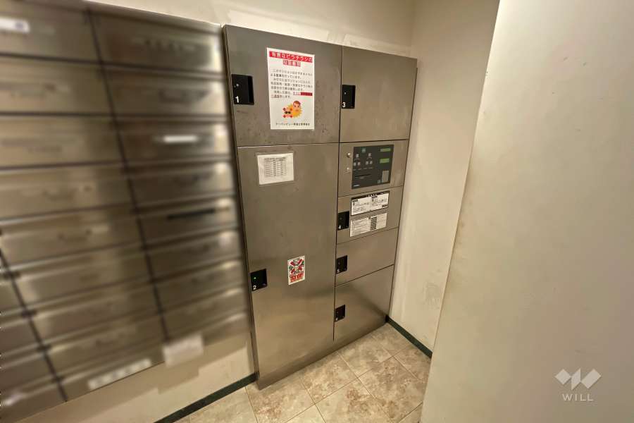 宅配ボックスと共用ポスト