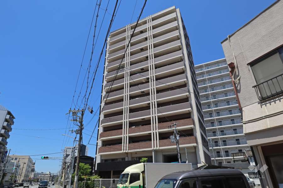 アービング川口の外観（南東側から）