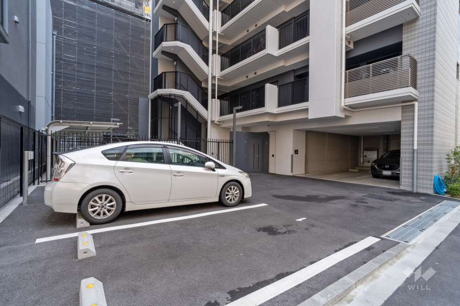 敷地内駐車場（屋外平面式）