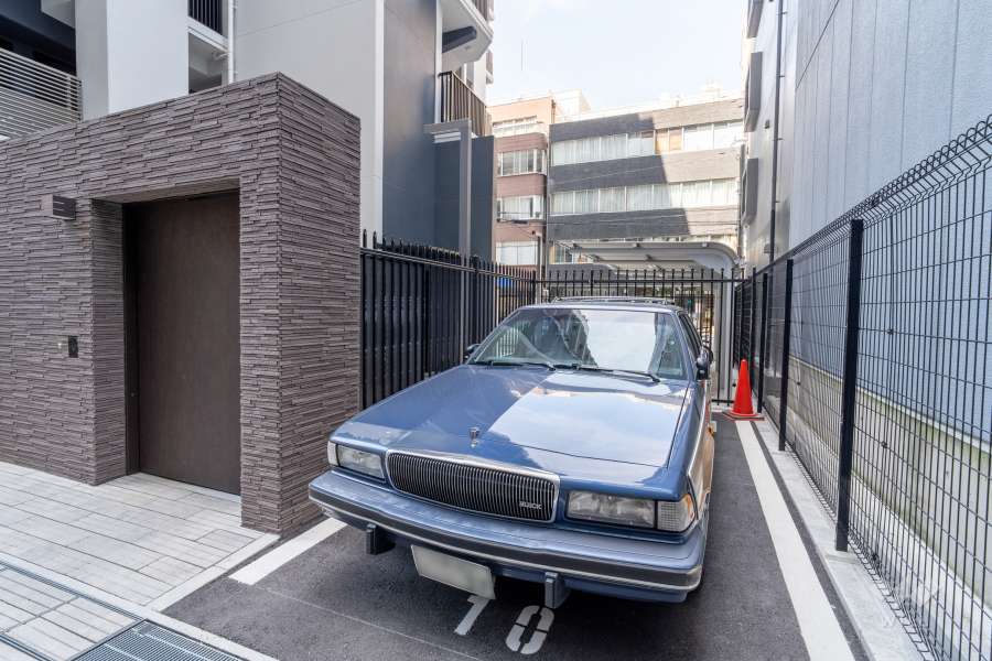 敷地内駐車場（屋外平面式）