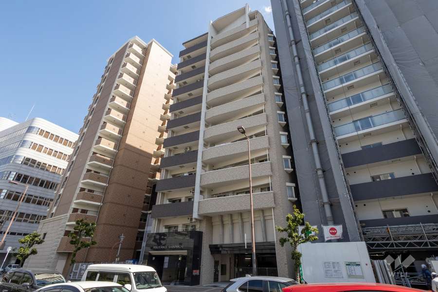 アシュランス新町の外観（南西側から）