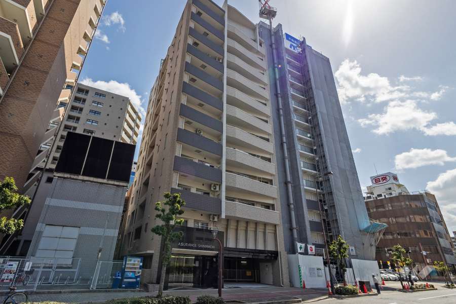 アシュランス新町の外観（北西側から）