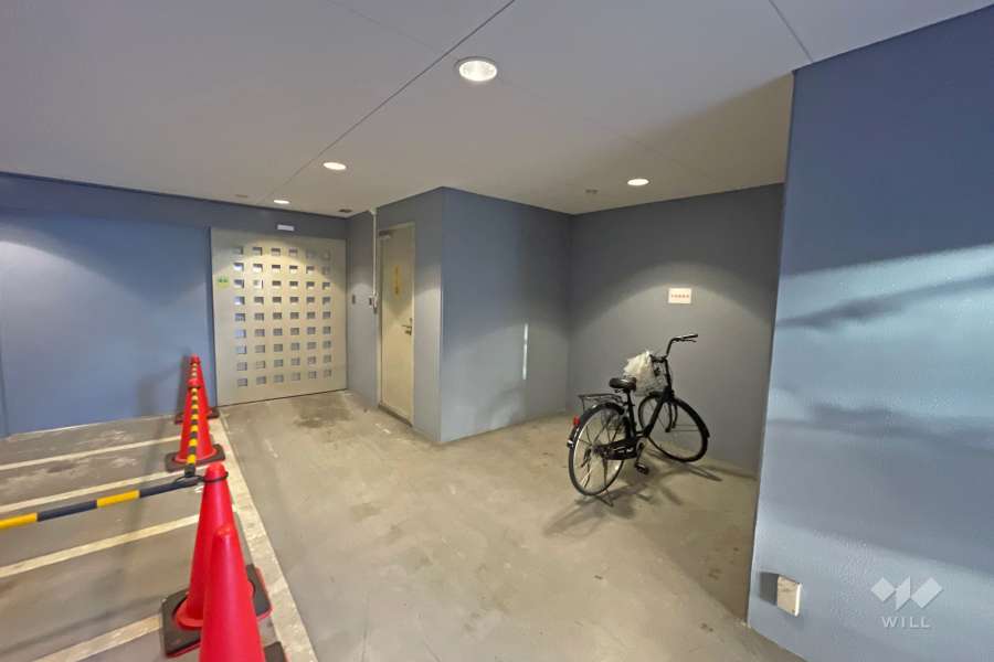 屋内に設けられた駐輪場