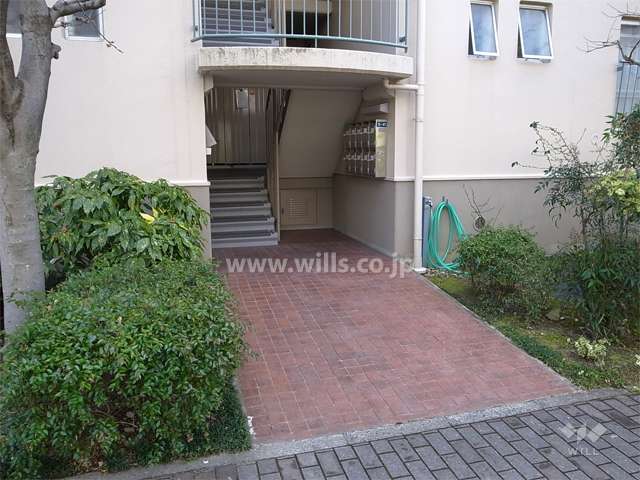 3号棟の住戸入口