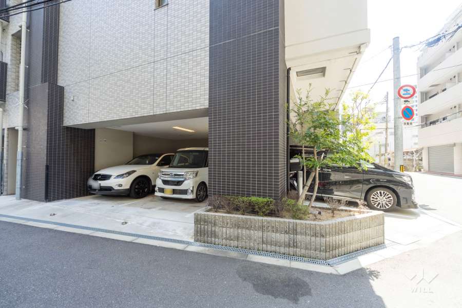 敷地内駐車場（屋内・屋外平面式）