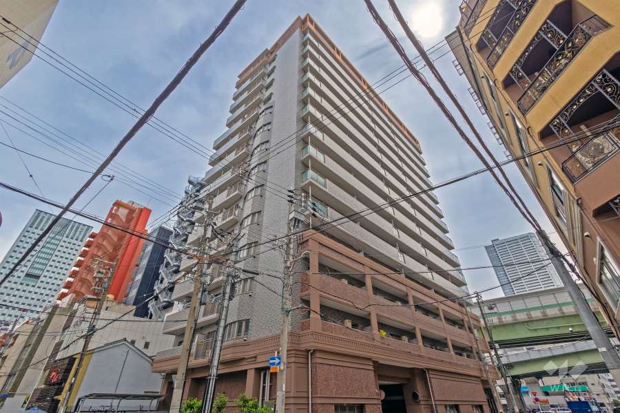 エスリード西本町の外観（北西側から）