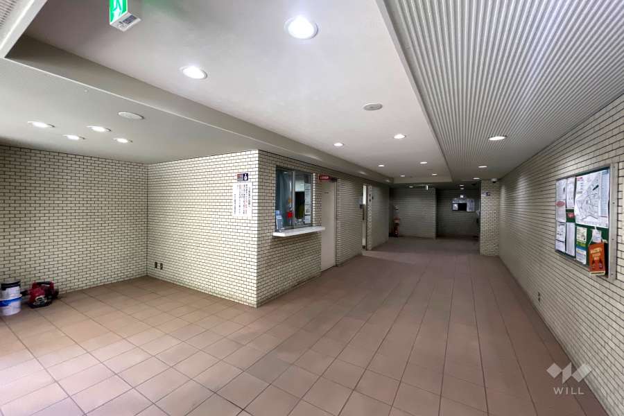 エントランスホール