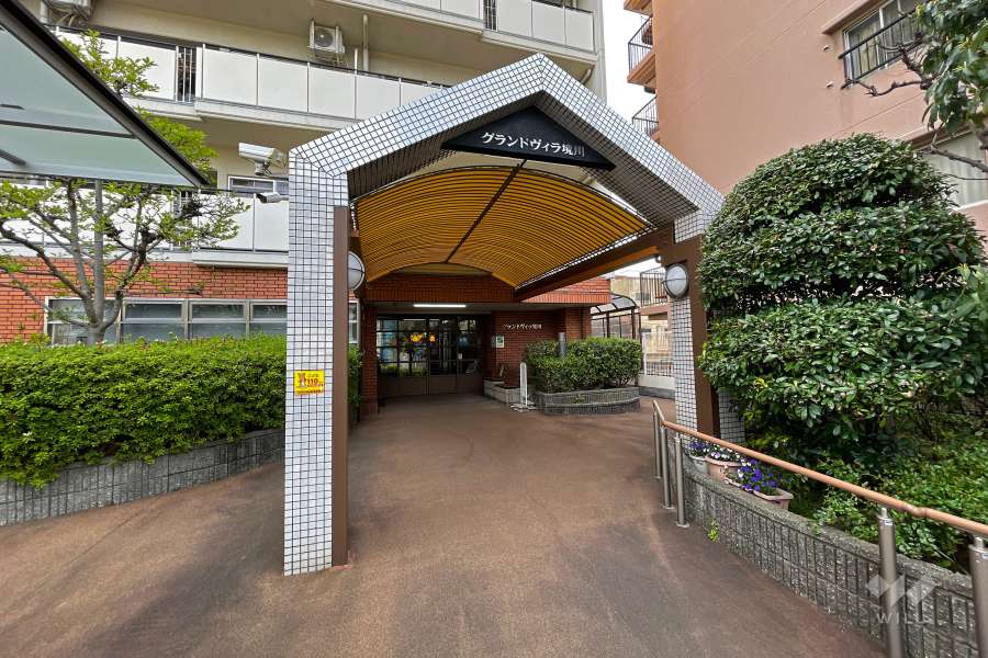 エントランスアプローチ