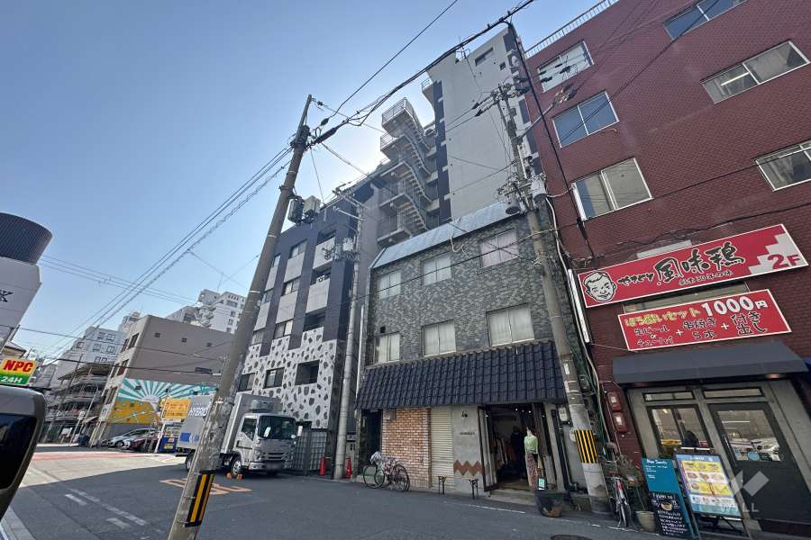 グランドシーズ心斎橋2の外観（北東側から）