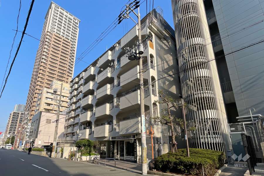 グランドピア道頓堀の外観（南東側から）