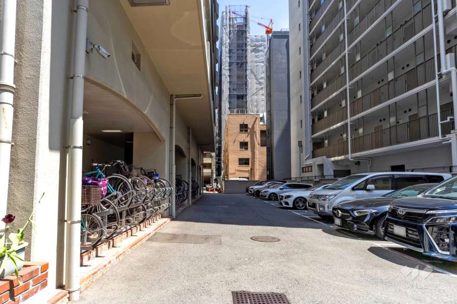 敷地内駐車場（屋外平面式）