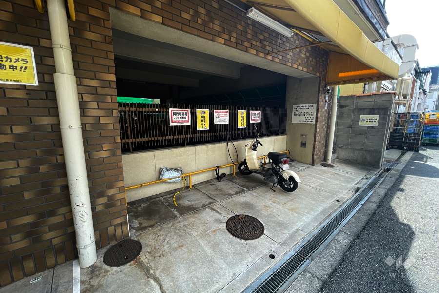 バイク置場
