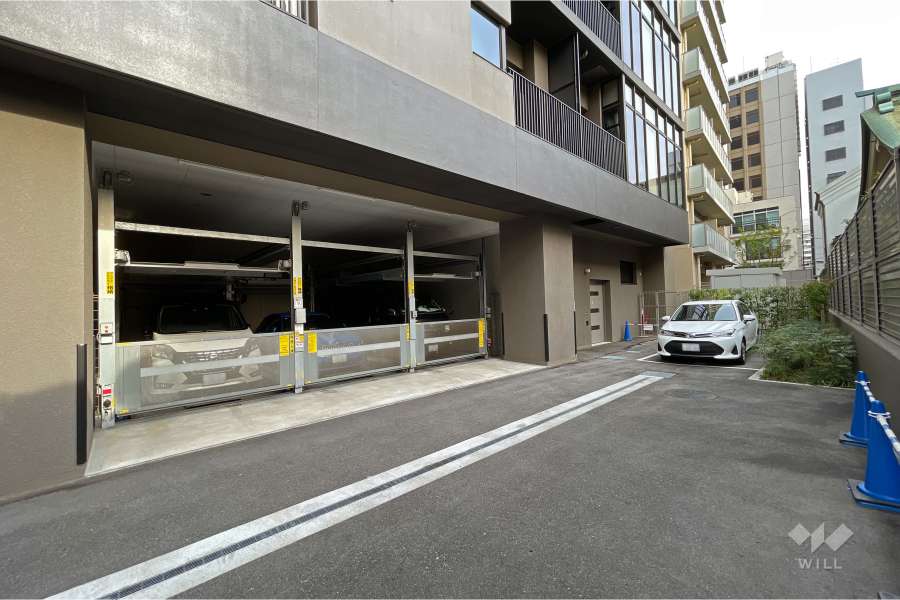 敷地内駐車場（屋外平面式・屋内機械式）