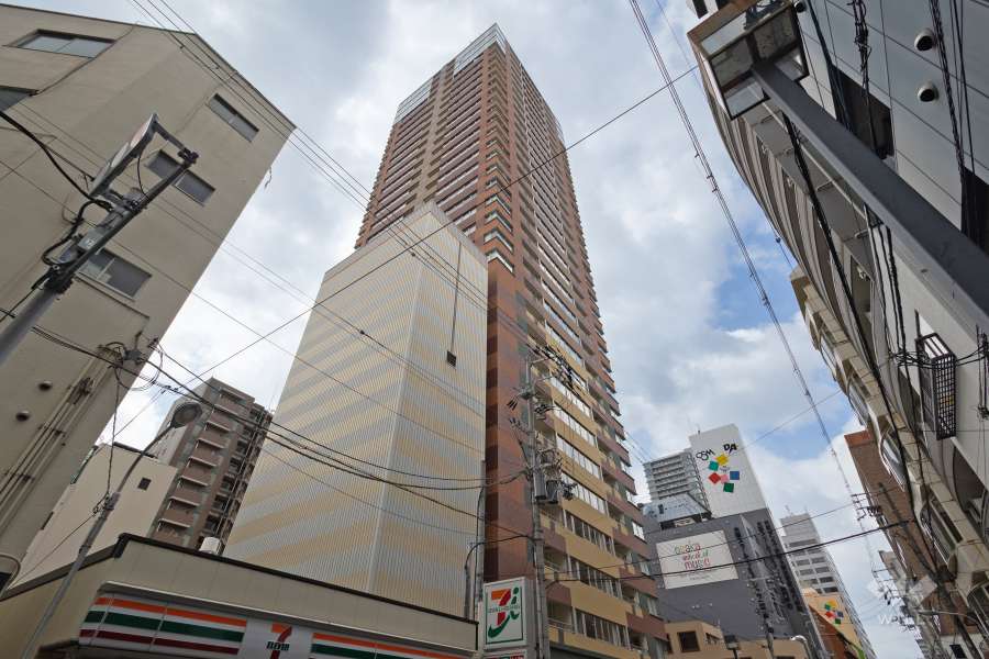 サンクタスタワー心斎橋ミラノ・グランデの外観（北東側から）