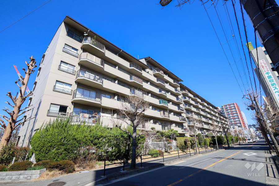 ニューセンバハイツの外観（南西側から）