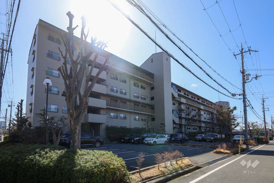 ニューセンバハイツの外観（北東側から）