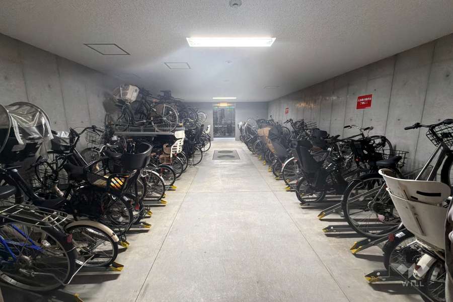 駐輪場（屋内ラック式）