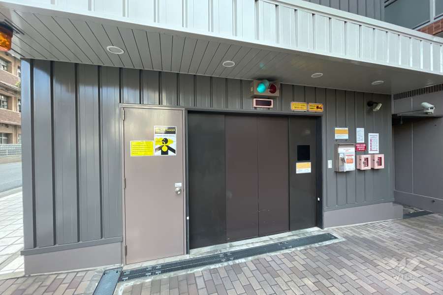敷地内駐車場（タワーパーキング）