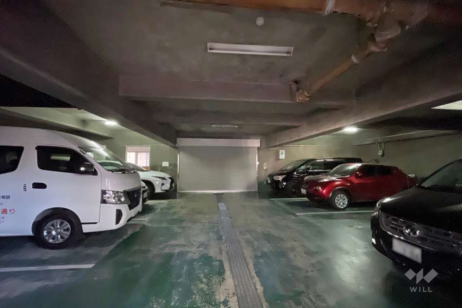 敷地内駐車場（屋内平面式）