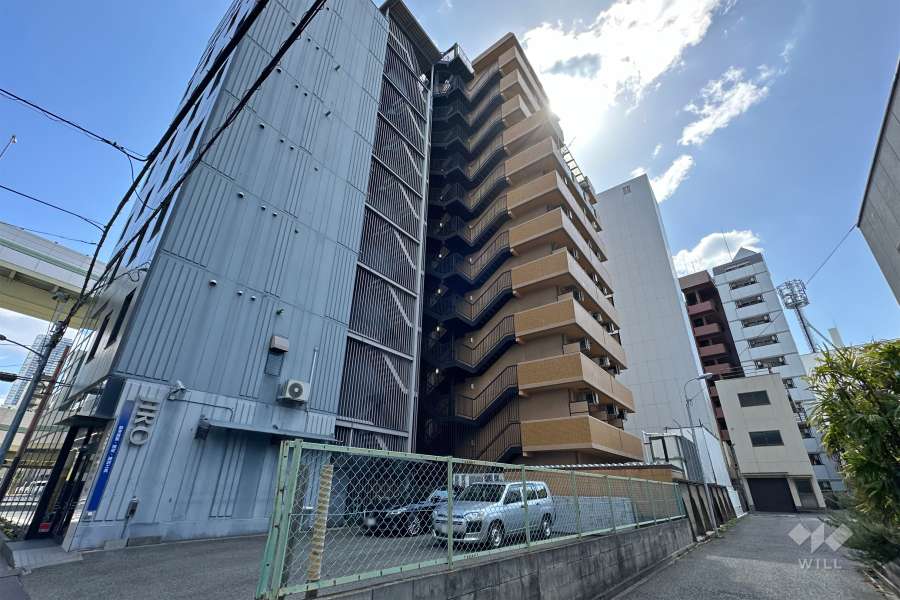 セレッソコート西心斎橋の外観（北西側から）