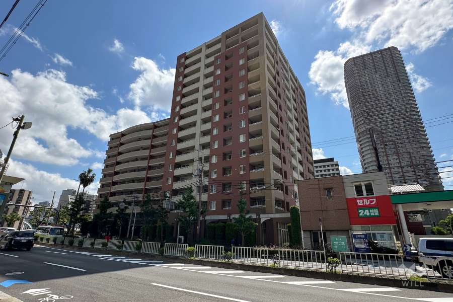 セントラルレジデンス阿波座シティタワーの外観（南西側から）
