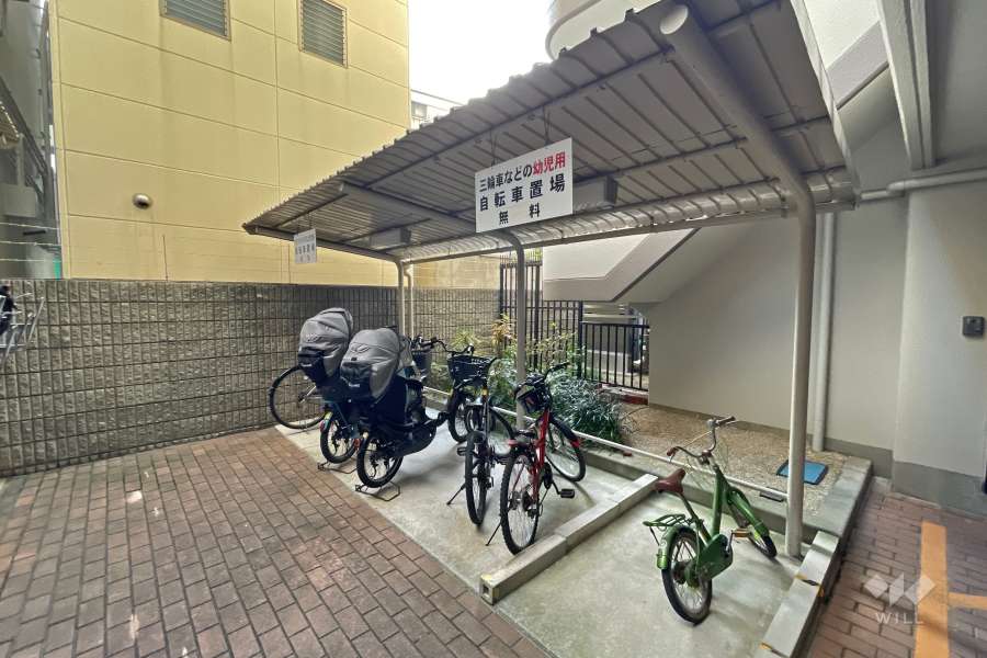駐輪場（幼児用）