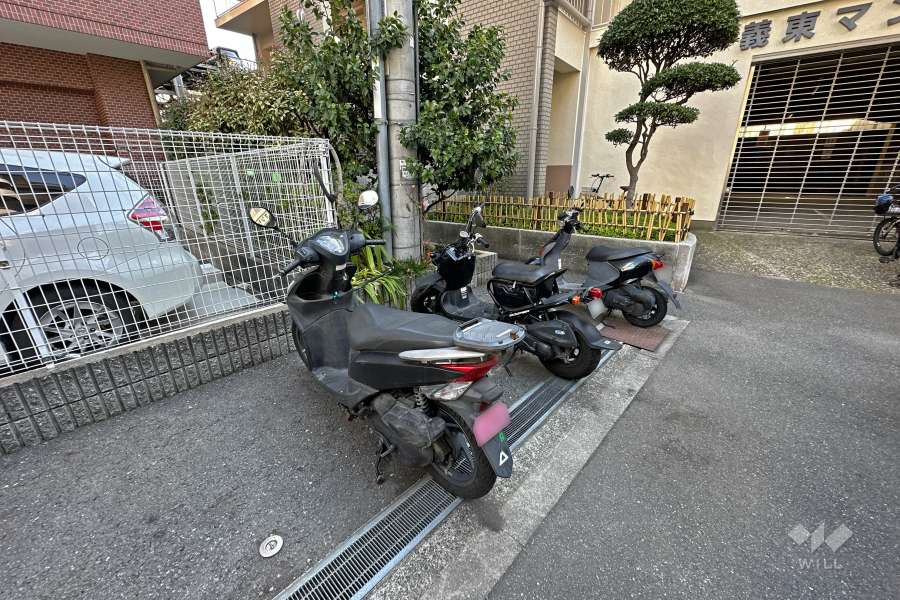 バイク置場