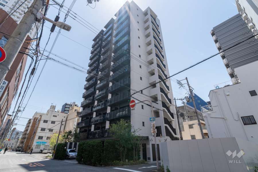 パークリュクス大阪京町堀の外観（北側から）　