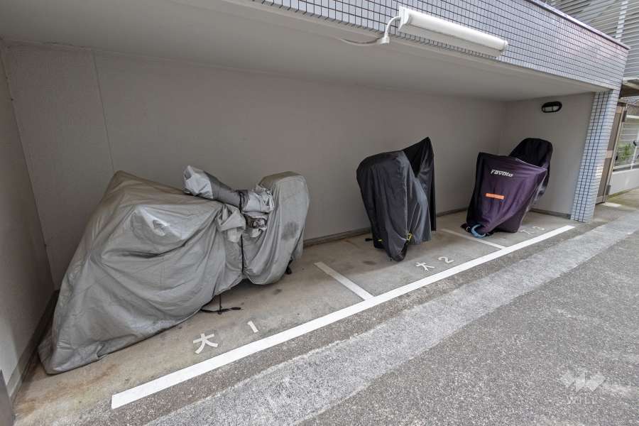 バイク置場