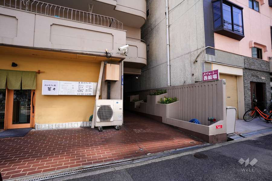 エントランスアプローチ