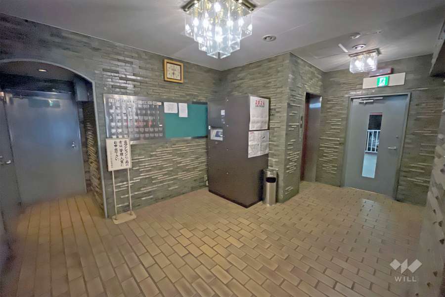 エントランスホール